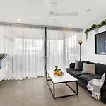 Boutique Apartment In Mooloolaba