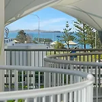 Beach Club Resort Mooloolaba