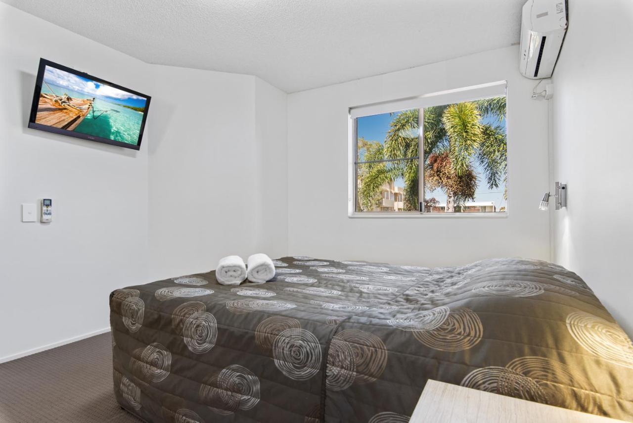 Aparthotel Beachcomber On The Spit 4*