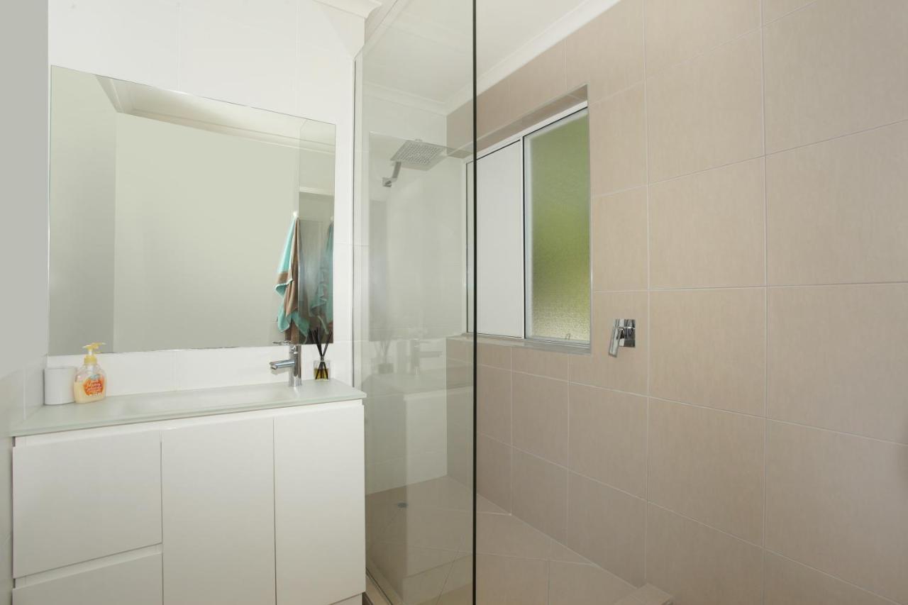Toorumbee 4 38 * Mooloolaba