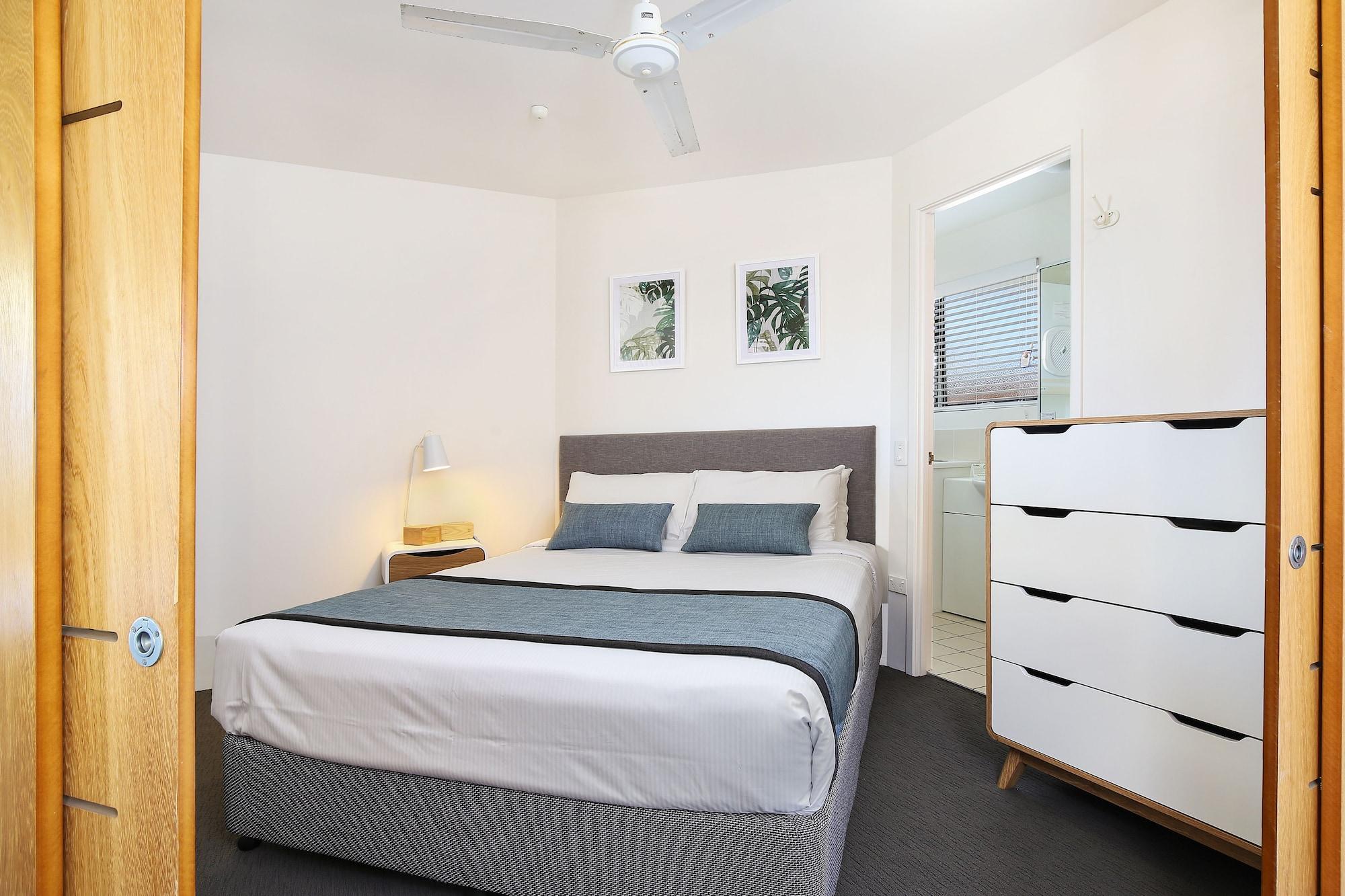 Club Aparthotel 4*