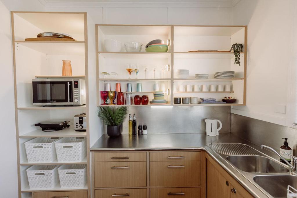 Beachside Pet-friendly Retreat In * Mooloolaba