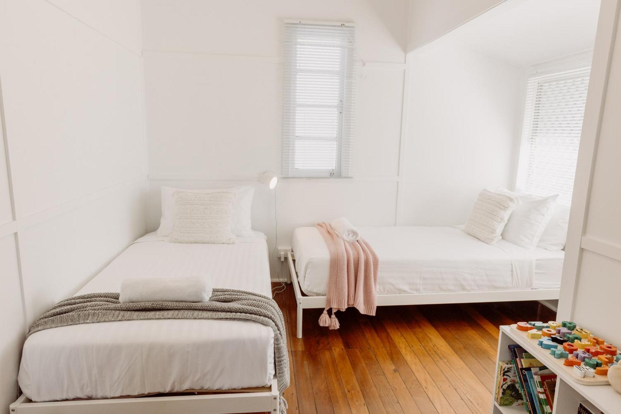 Beachside Pet-friendly Retreat In Holiday home *
