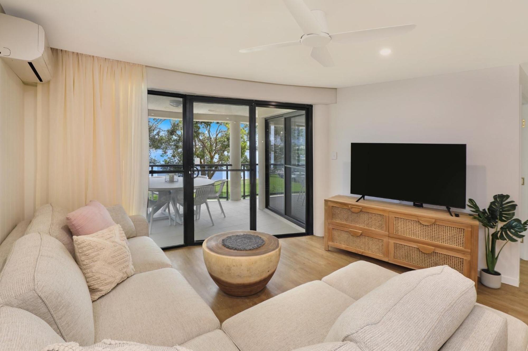 Spinnaker Quays Aparthotel