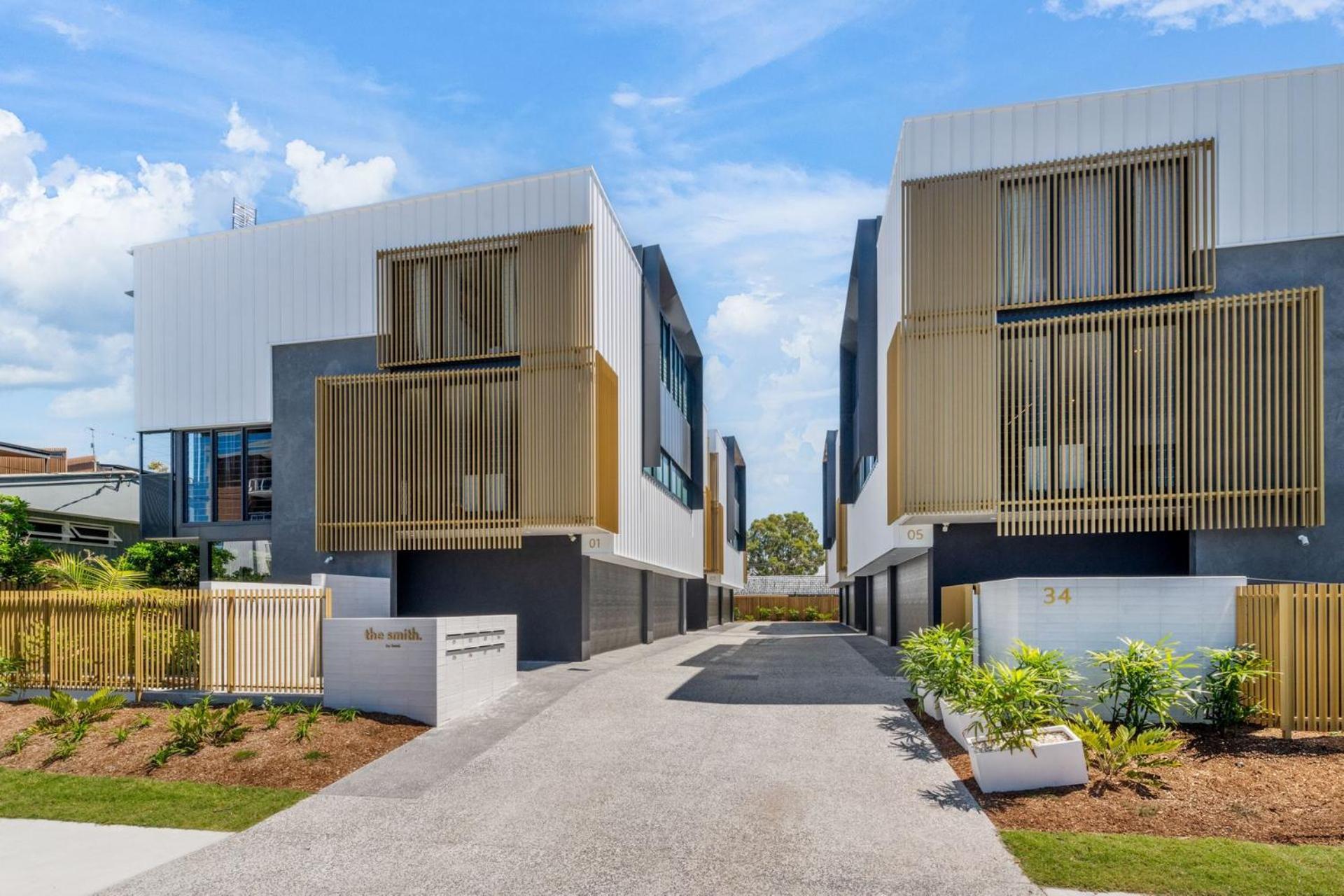 The Smith Luxurious Brand New 3 Bedroom Townhouse By The Holiday home Mooloolaba
