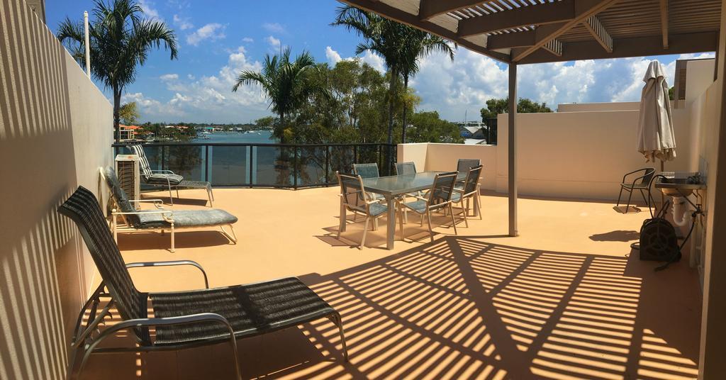 Spinnaker Quays Aparthotel Mooloolaba