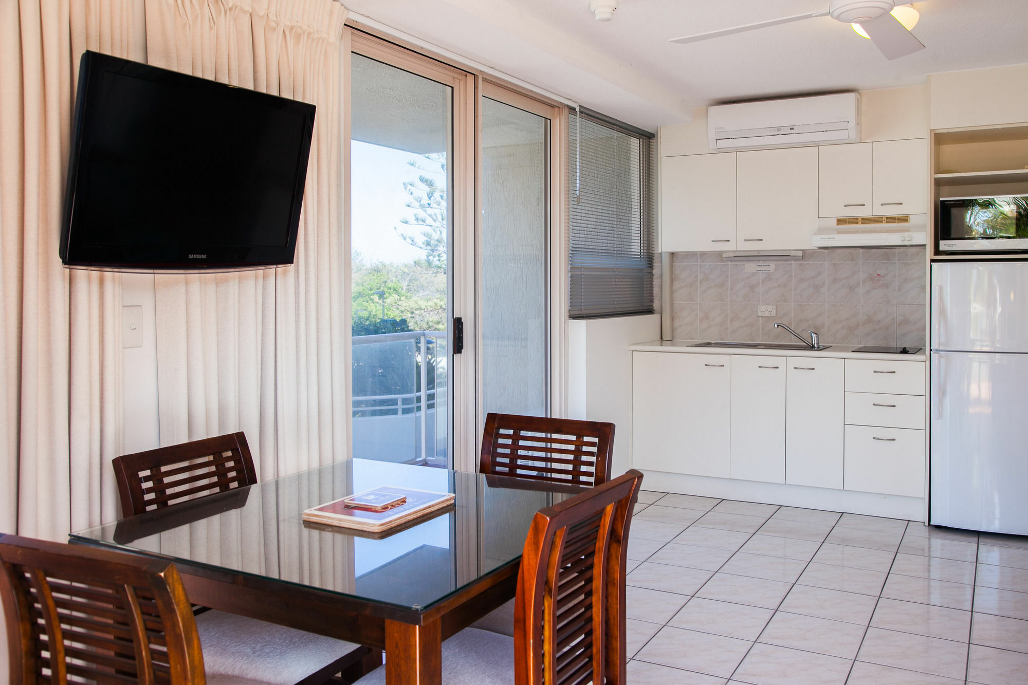 Aparthotel Sandcastles 4*