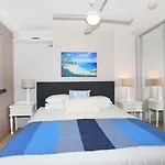 3 Bedroom Unit With Views Of Marina, Close To Beach
