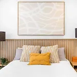 New Boutique Apartment In The Heart Of Mooloolaba By Boxxla