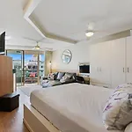 Charming 4Th Floor Unit - Landmark Resort
