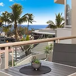Central Mooloolaba Beachfront Apartment - Located In Sandcastles Resort