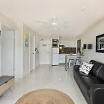 Central Mooloolaba Beachfront Apartment - Located In Sandcastles Resort