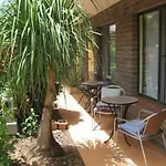 Twin Pines Motel