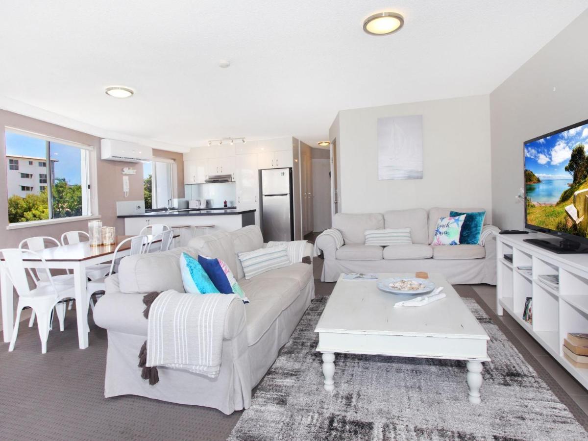 3 Bedroom Unit With Views Of Marina, Close To Beach * Mooloolaba