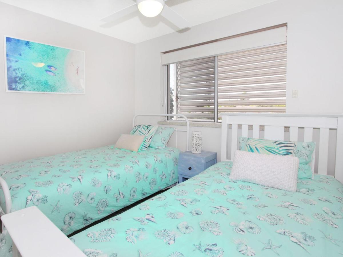 3 Bedroom Unit With Views Of Marina, Close To Beach