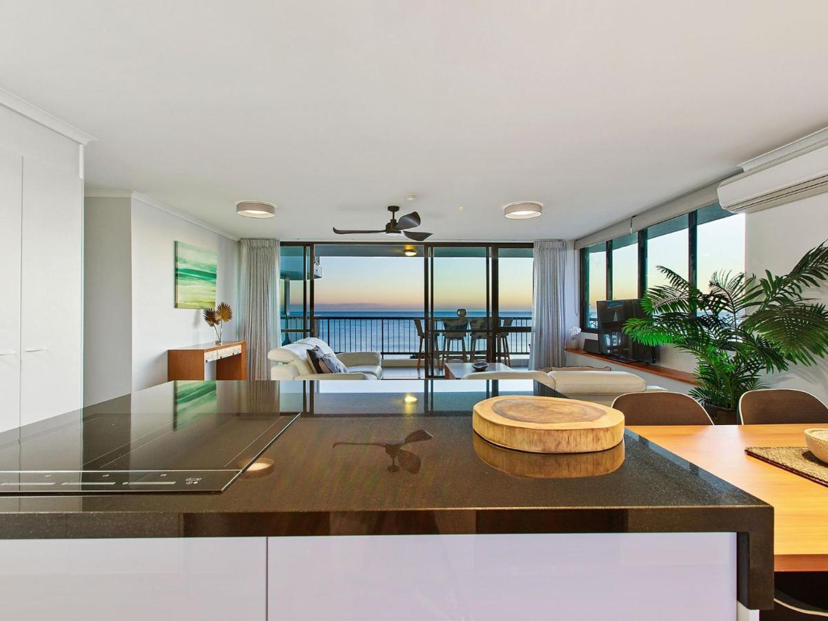Seaview 31 Luxurious Beachside Two Bedroom In Seaview With Stunning Views *