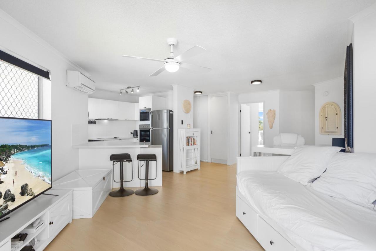 Apartment The Penthouse Mooloolaba, Private Luxury Rooftop Living *