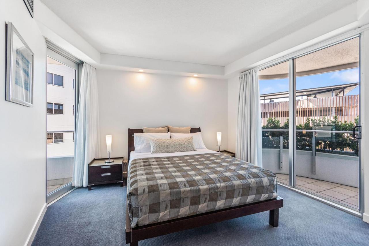 Sirocco 608 By G1 Holidays Mooloolaba