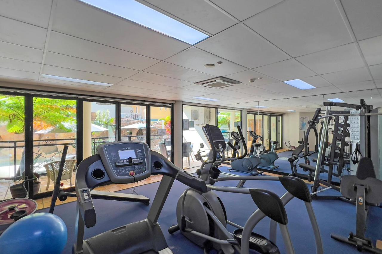 2 Bedroom Apartment, Sleeps 5 In Apartment Mooloolaba
