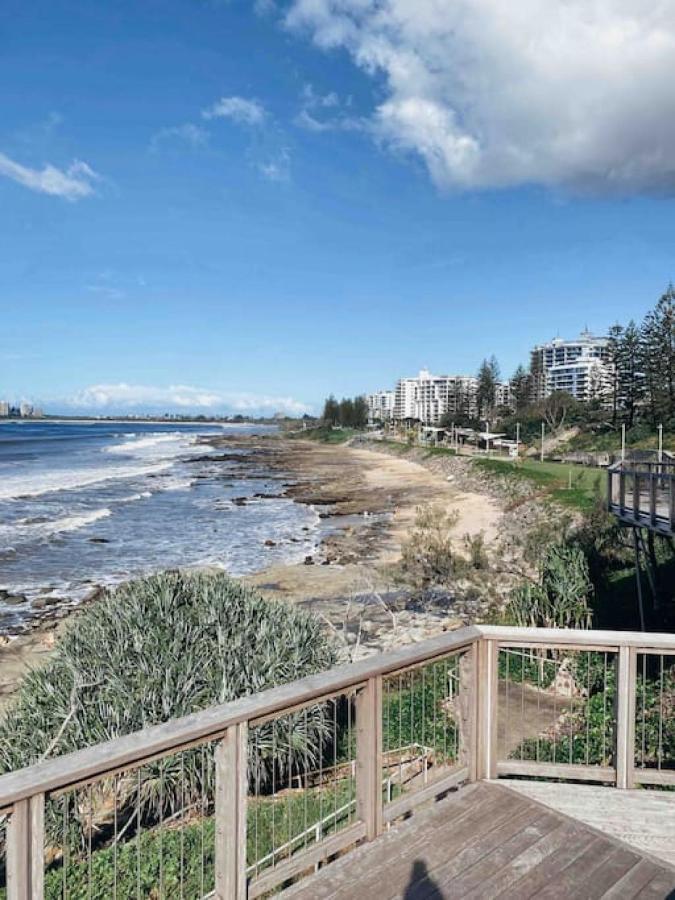 Stylish Getaway, Views, 2 Mins From Shops Apartment Mooloolaba
