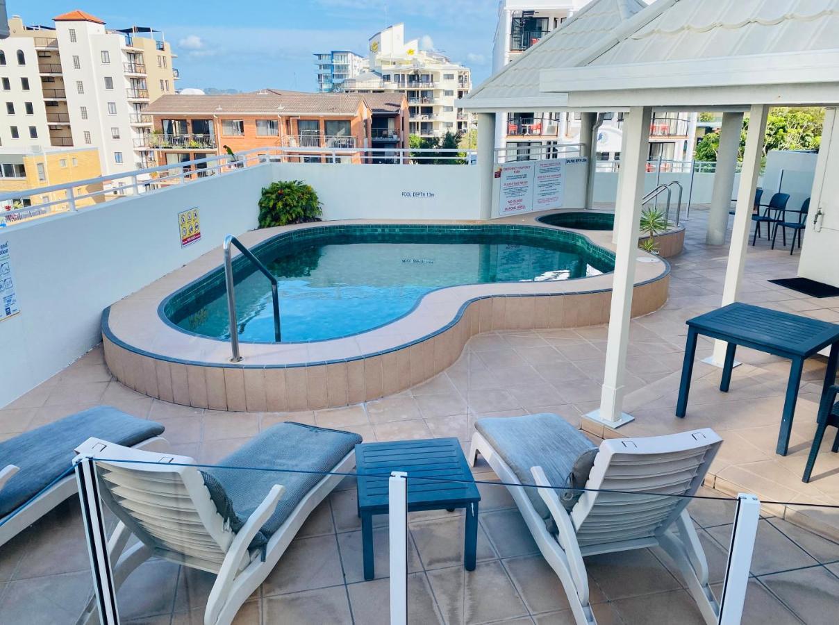 License To Chill • Couple's Escape In Mooloolaba