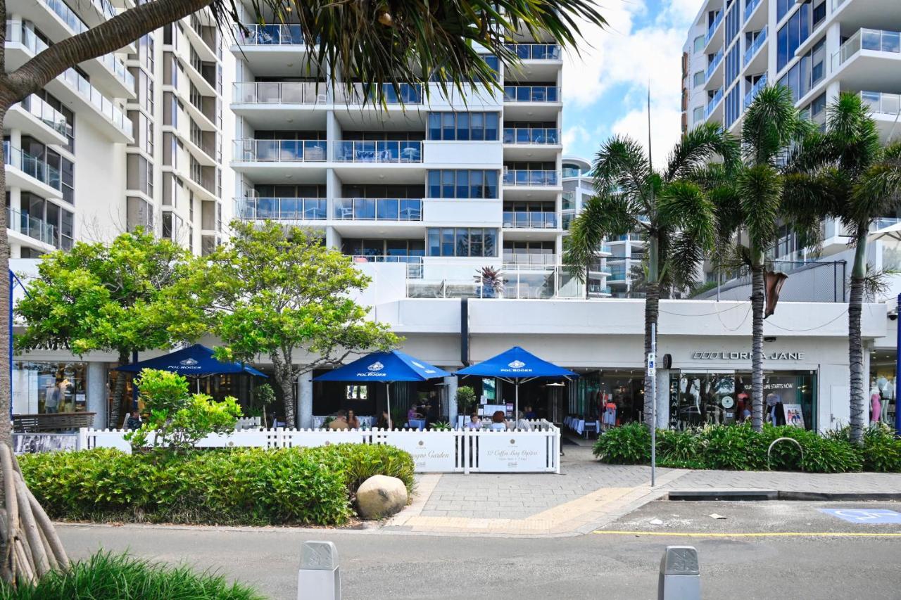 Stunning Waterfront -10 Guests Zb1 Holiday home Mooloolaba