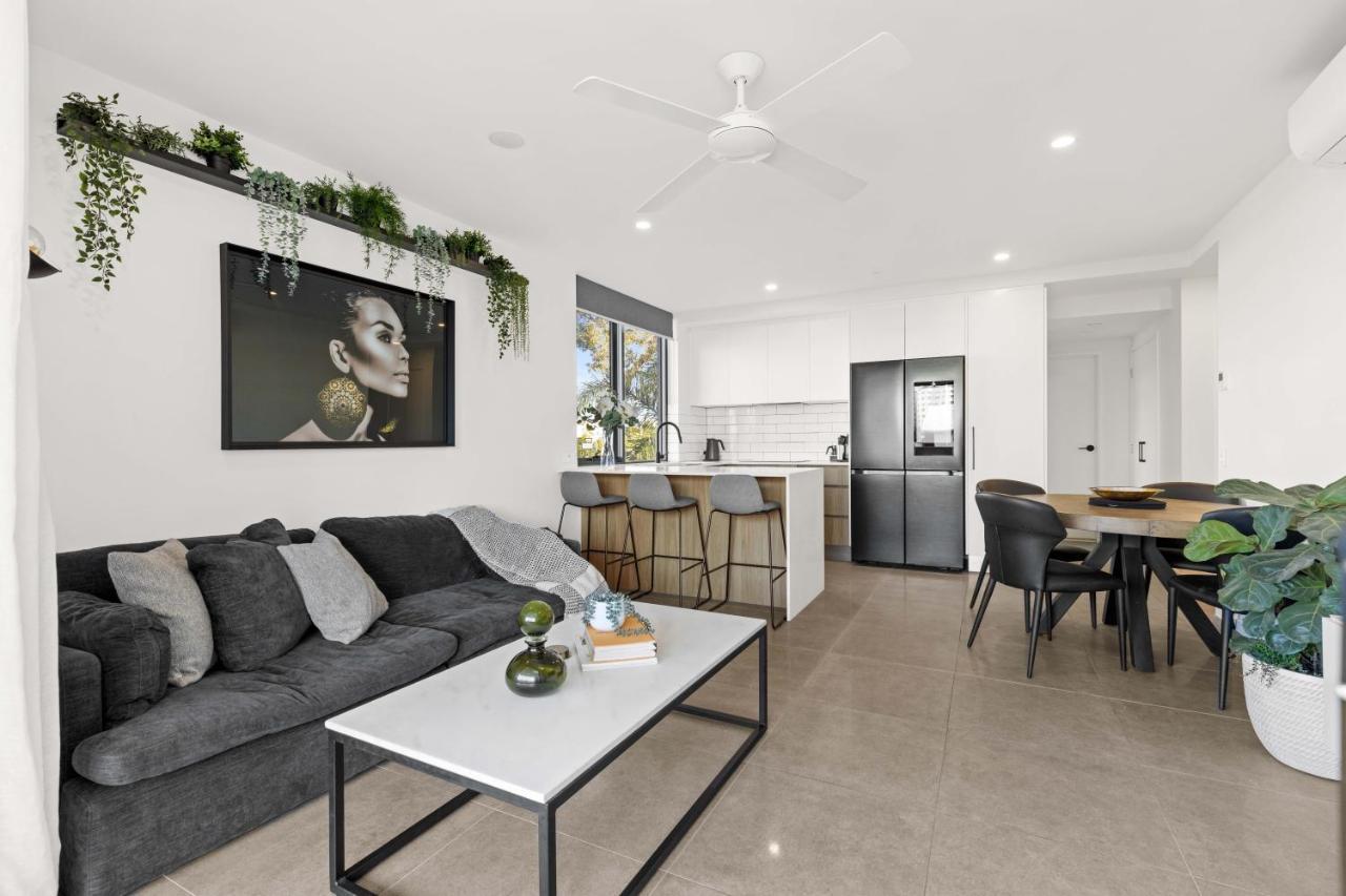 Boutique In Apartment