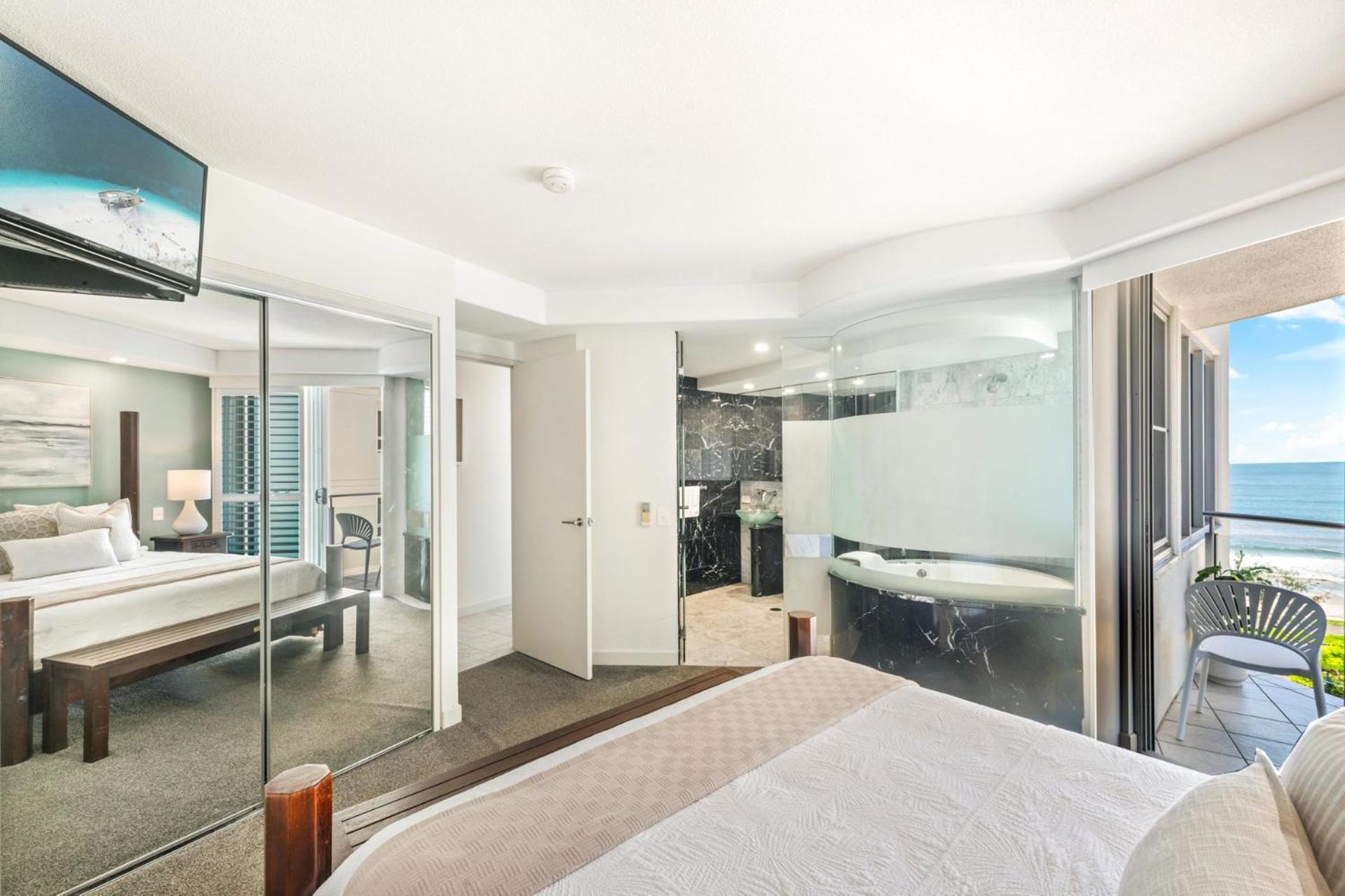 Sirocco 508 By G1 - Two Bedroom Beachfront Unit Mooloolaba