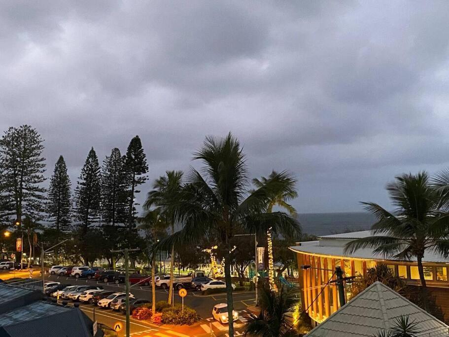 Beachfront - Located In Sandcastles * Mooloolaba
