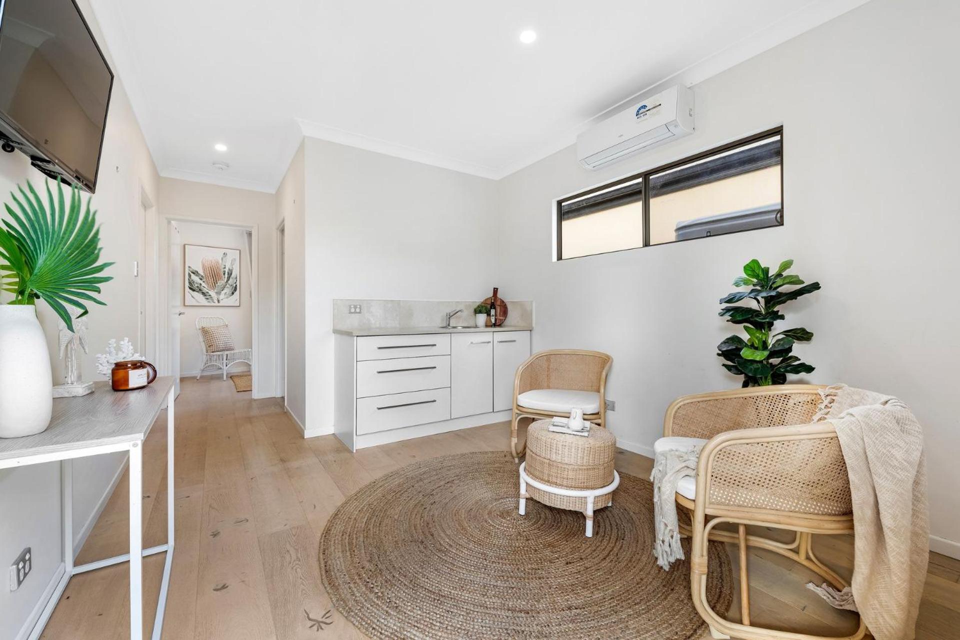 Holiday home Luxurious Waterfront 5 Bedroom Coastal Retreat On Amarina Mooloolaba