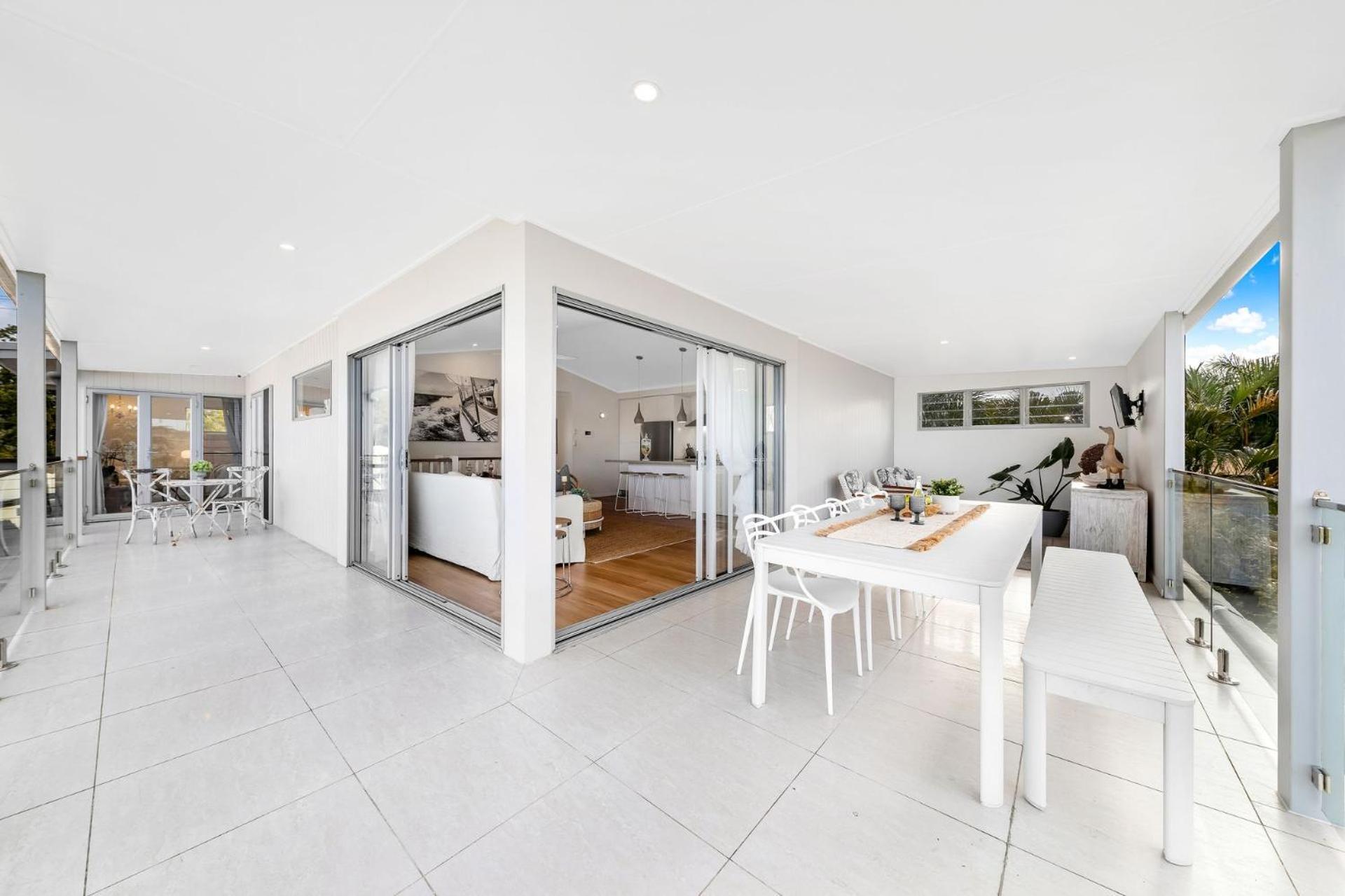 Holiday home Luxurious Waterfront 5 Bedroom Coastal Retreat On Amarina *