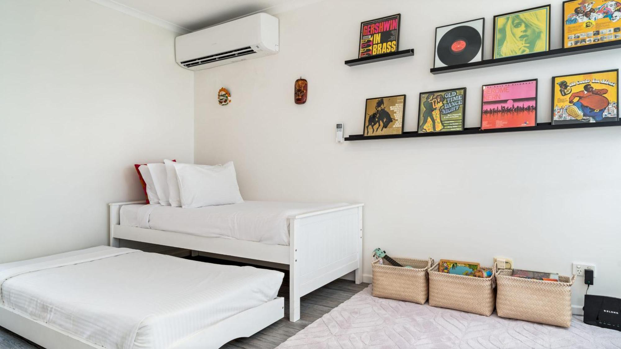 Holiday home Hidden Gem 200m To