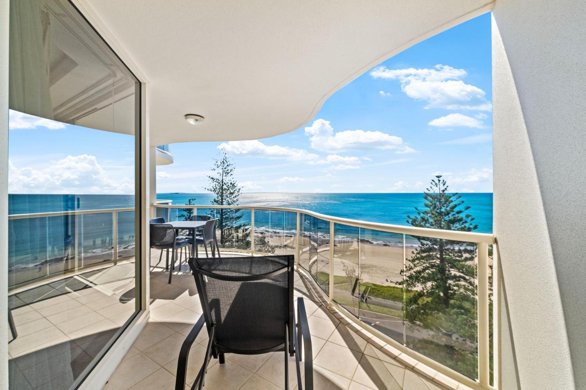 Zanzibar 905, Ocean Front 2 Bedroom Mooloolaba