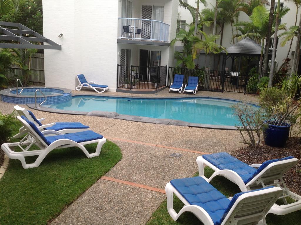 Beachside 4*