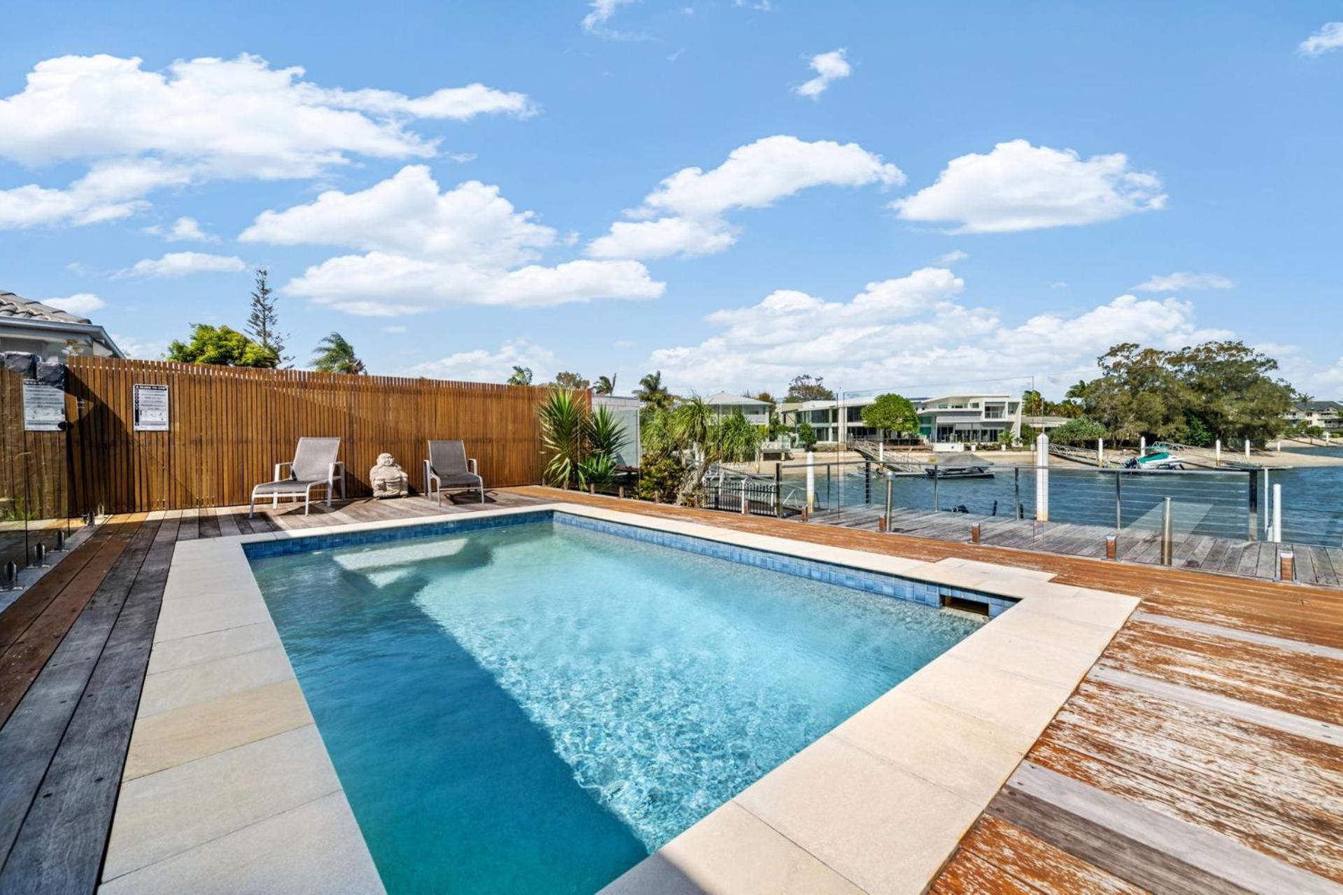 4 Bedroom On Canal Holiday home Mooloolaba