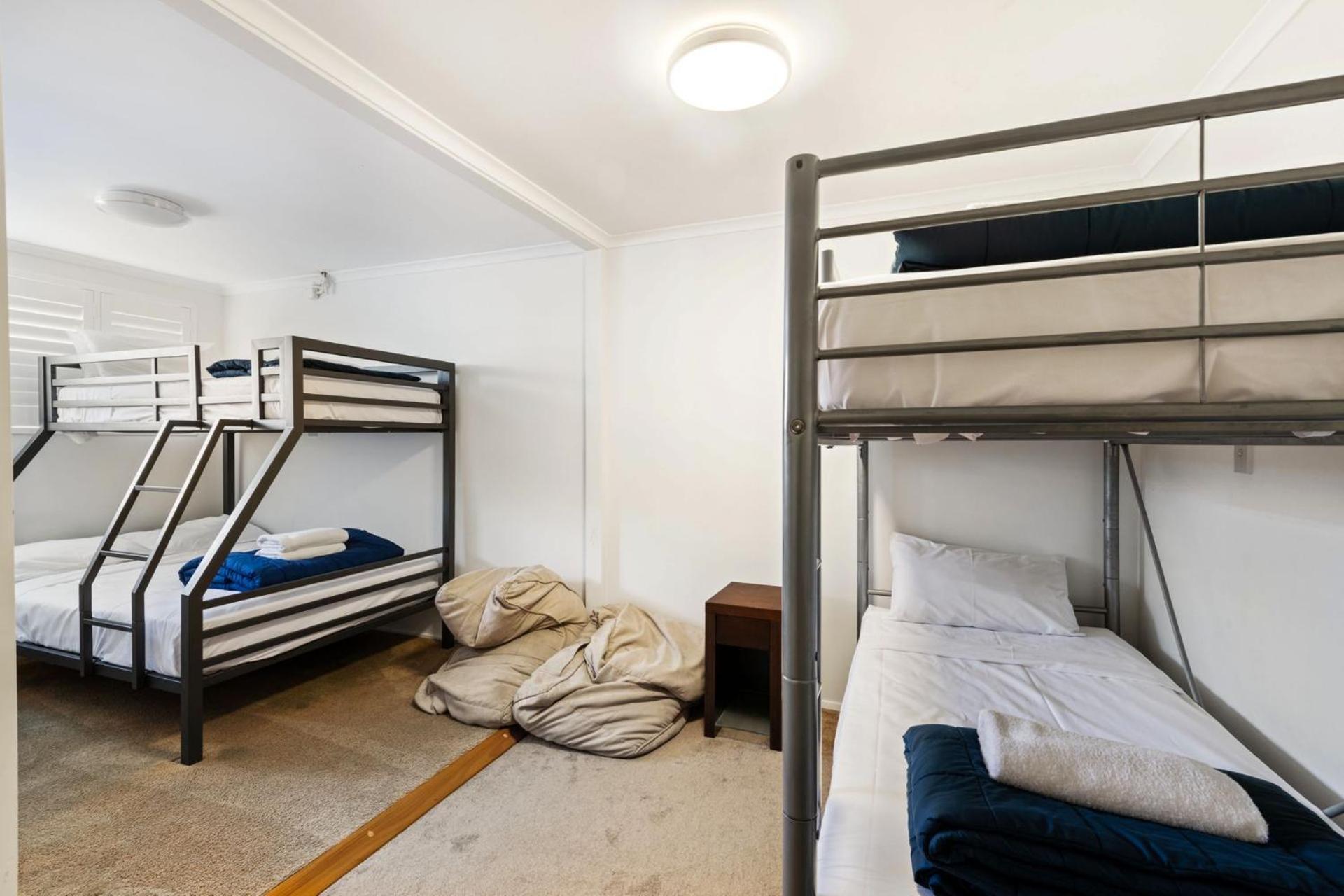4 Bedroom On Canal Mooloolaba