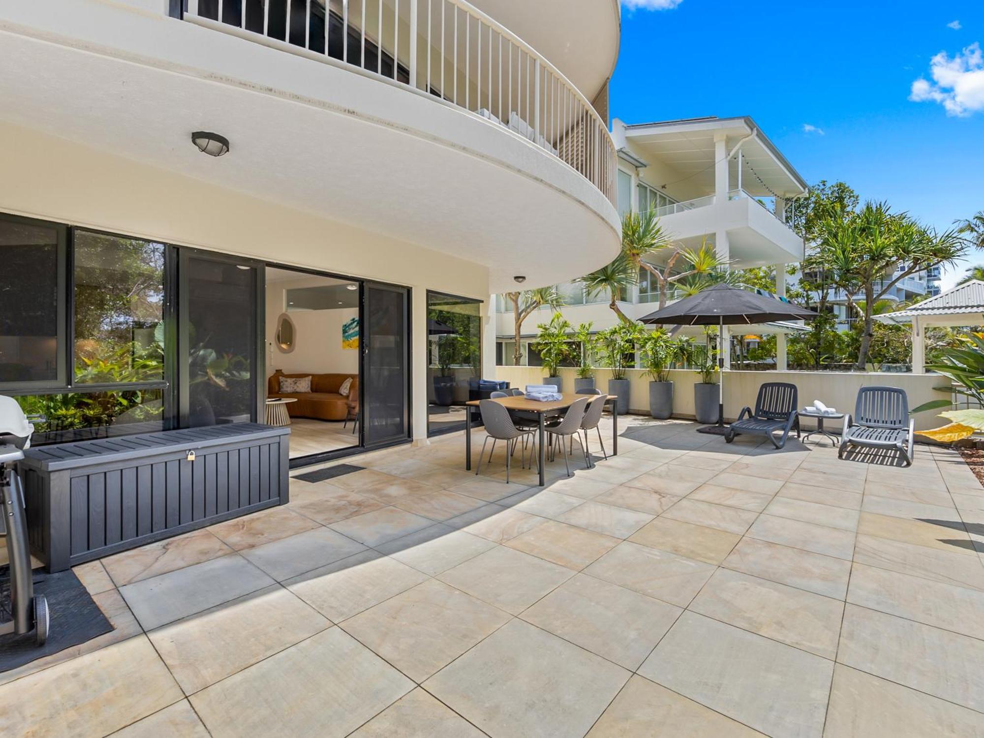 Mirra Chana Mooloolaba