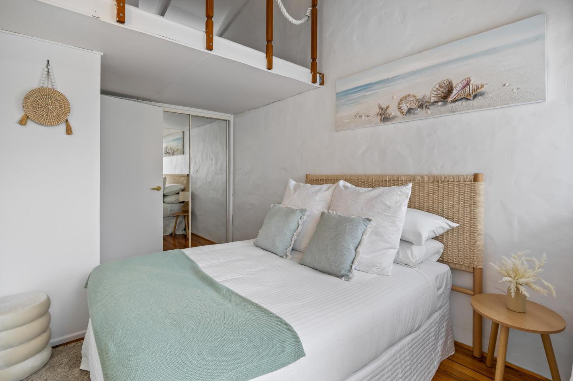 Chic 2-bed Cabin-style By Mooloolaba