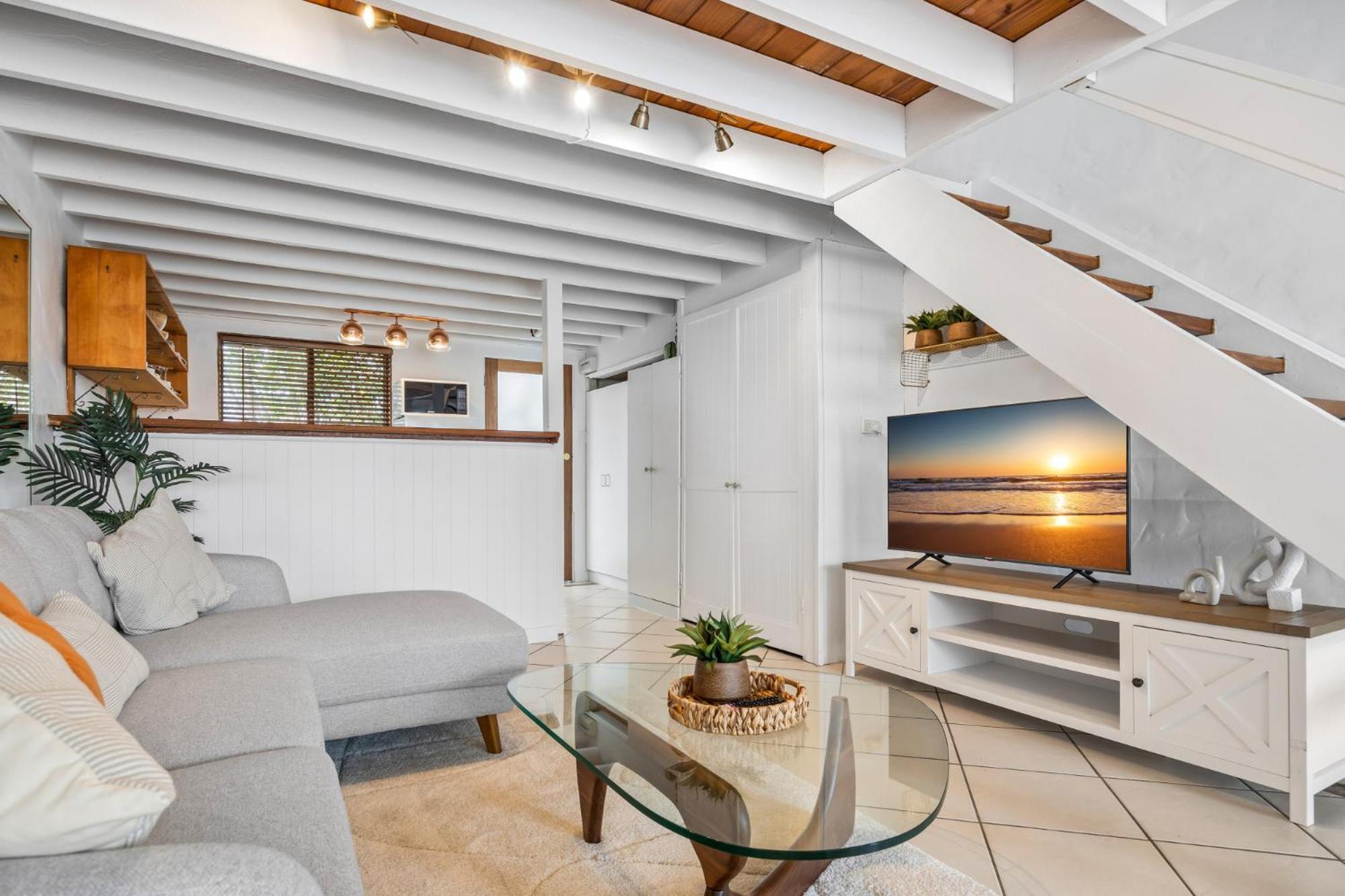 Chic 2-bed Cabin-style By * Mooloolaba