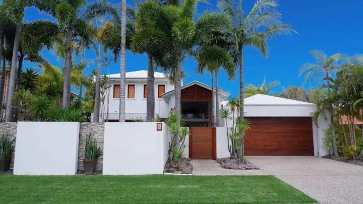 Luxurious, Tropical Haven, Mooloolaba- Moonda5 Mooloolaba