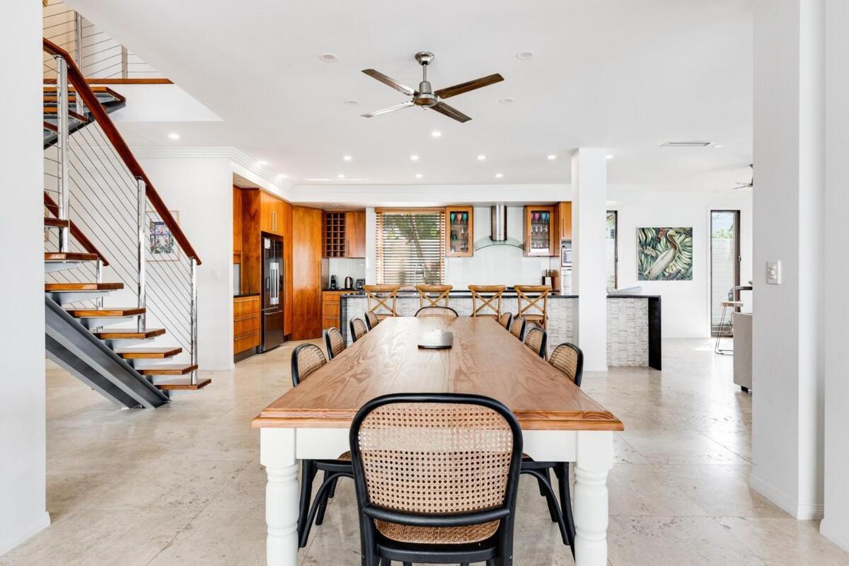 Luxurious, Tropical Haven, Mooloolaba- Moonda5 *