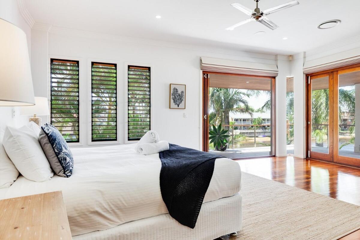 Luxurious, Tropical Haven, Mooloolaba- Moonda5 Holiday home