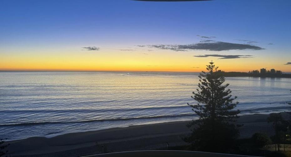 Zanzibar 902-premium Ocean View Mooloolaba