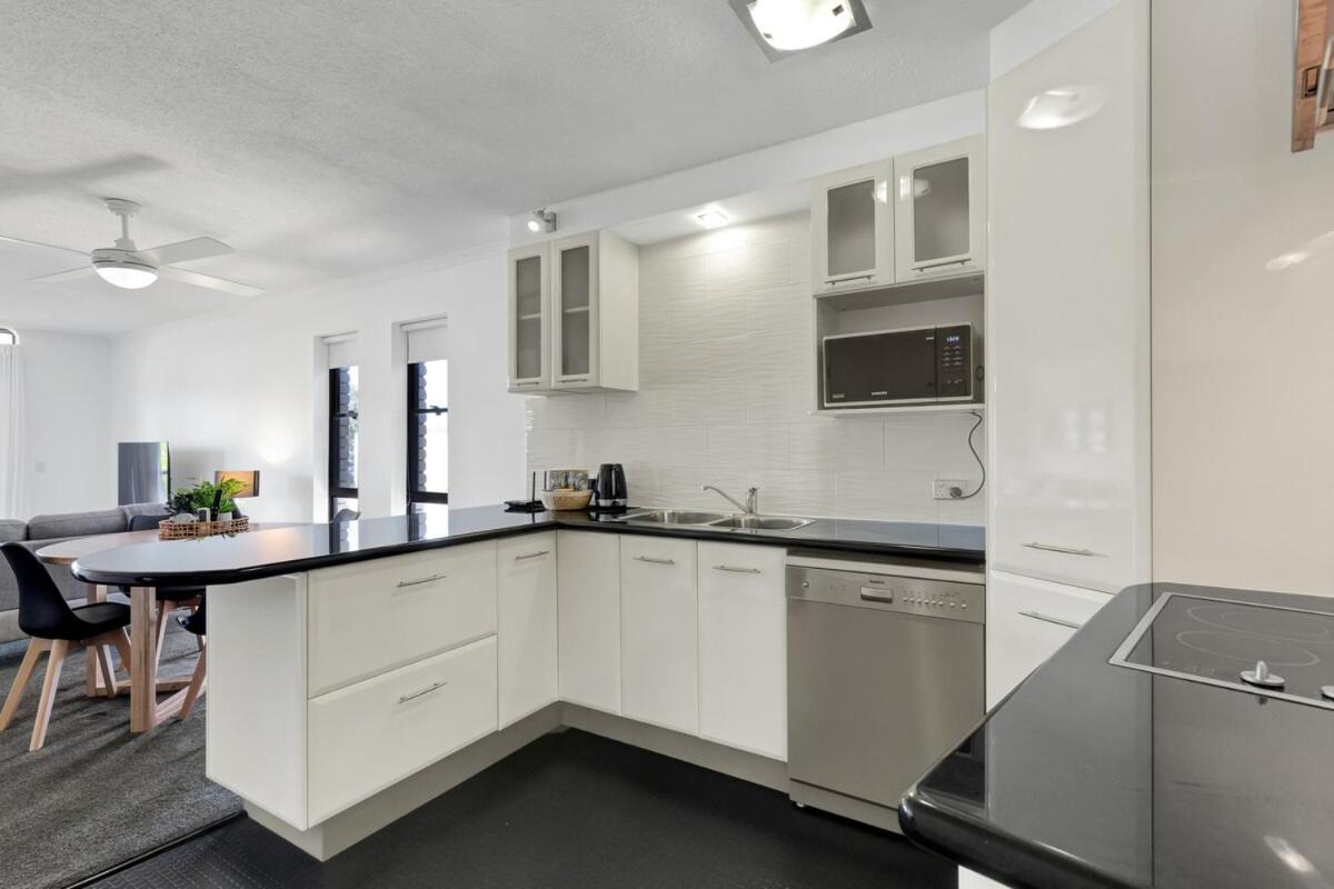 Apartment Hacienda- Canal Views And Comfort *
