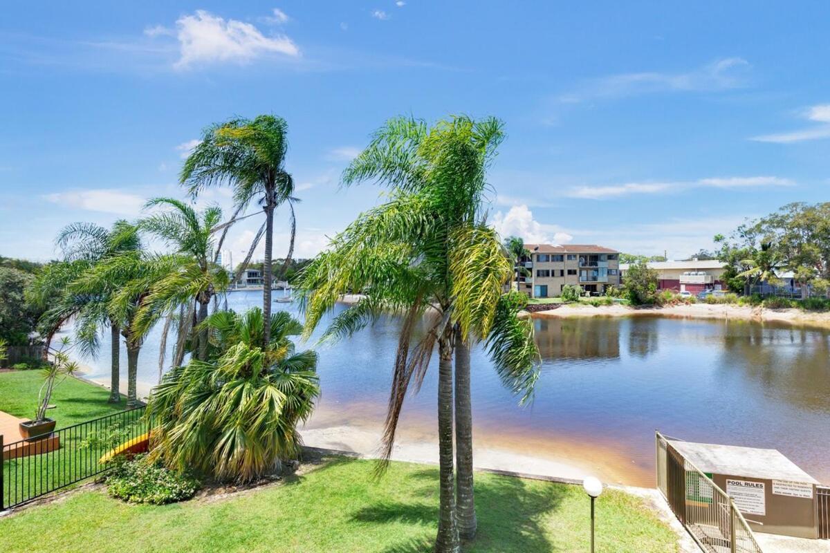 Hacienda- Canal Views And Comfort * Mooloolaba