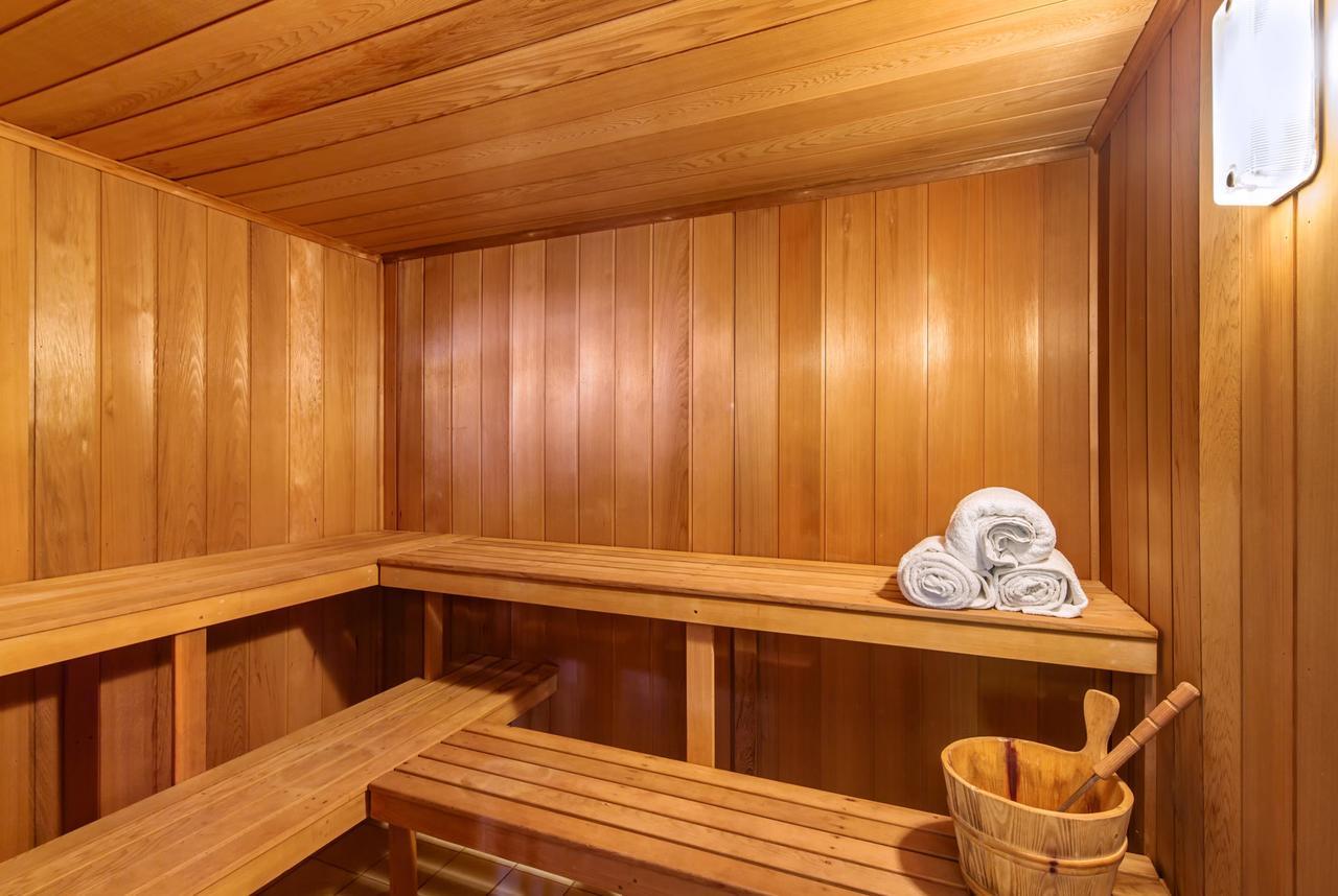 The Penthouse Ocean Views Private And Sauna And Complimentary Wifi