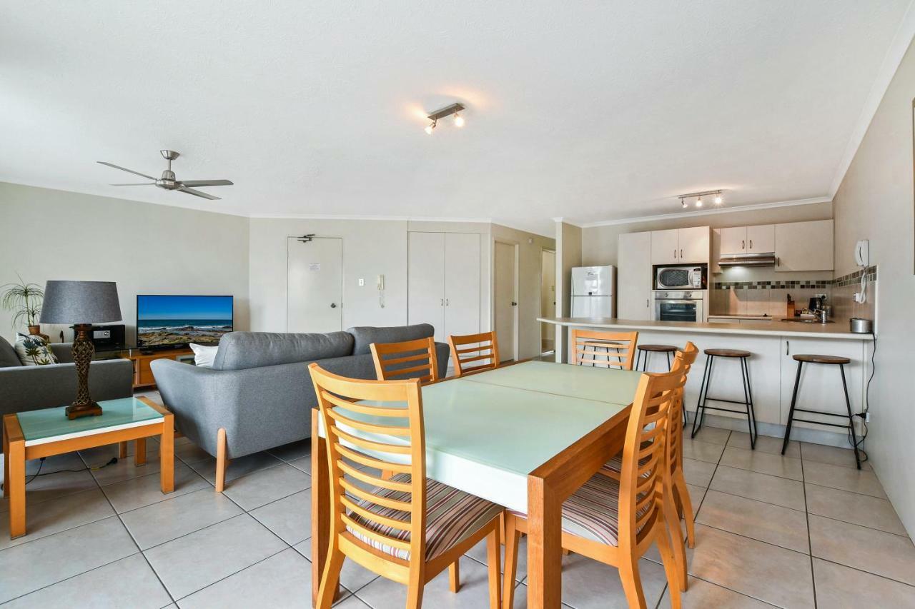 Beachport * Mooloolaba