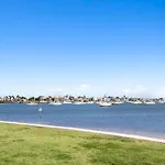 Central Motel Mooloolaba And Apartments