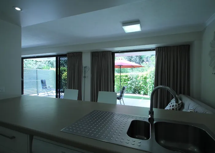 La Mer Holiday Apartments