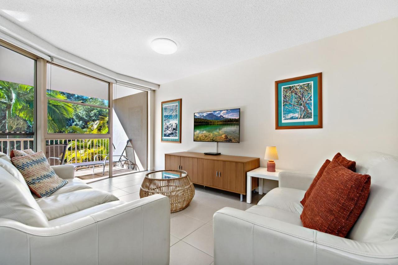 Beachcomber On The Spit Aparthotel 4*